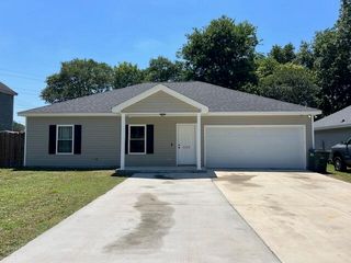 1195 Floyd Drive, Sumter, SC 29154