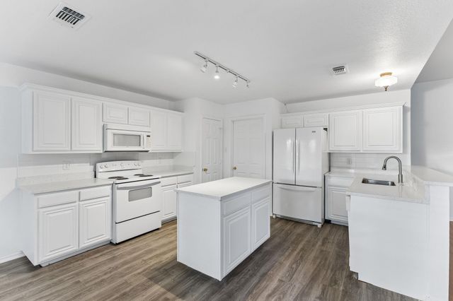 2148 Stonehaven, New Braunfels, TX 78130