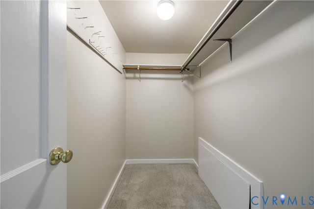 1000 Greenway Ln, Richmond, VA 23226