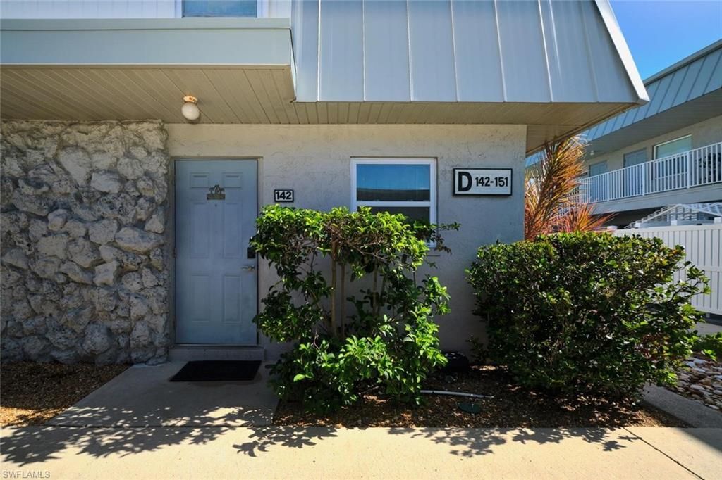 6777 Winkler RD 142, FORT MYERS, FL 33919 — photo 3