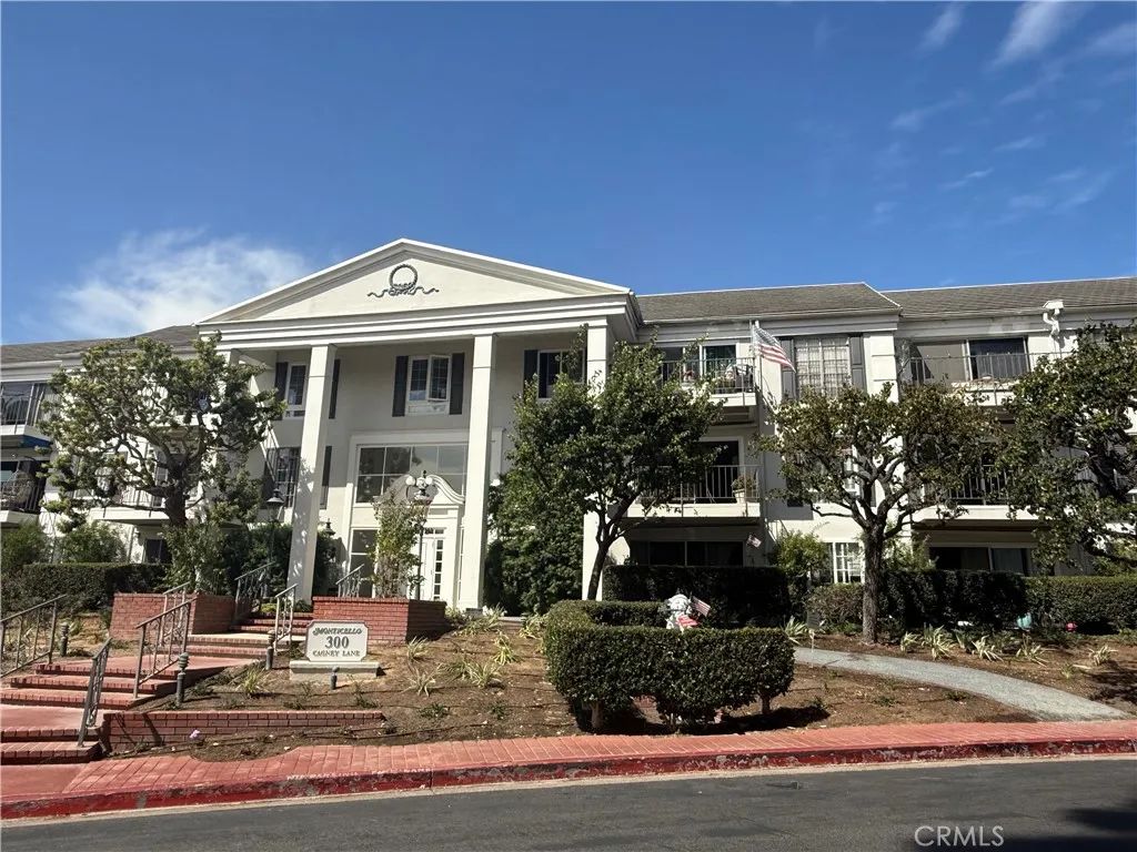 300 Cagney Lane, Newport Beach, CA 92663