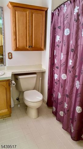 74 Falcon Ridge Way 4, Hamburg Boro, NJ 07419