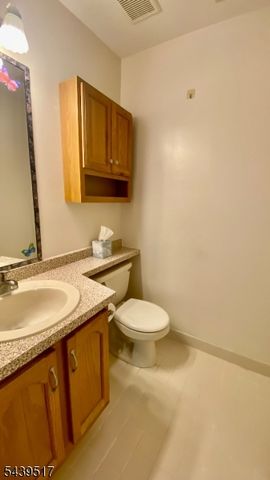 74 Falcon Ridge Way 4, Hamburg Boro, NJ 07419