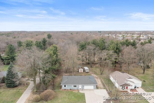 2653 Beeline Road, Holland, MI 49424