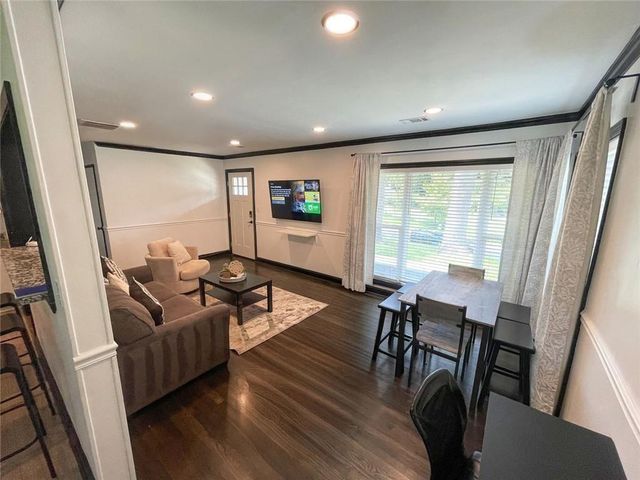 2597 Glenvalley Drive, Decatur, GA 30032