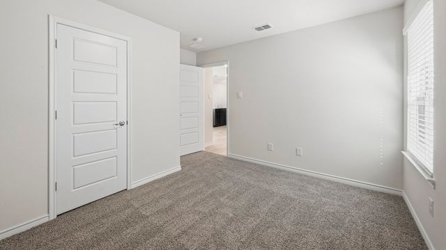 10216 Barron Drive, Aubrey, TX 76227