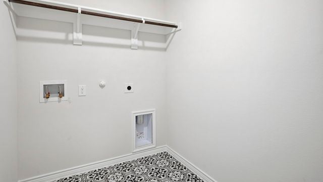 10216 Barron Drive, Aubrey, TX 76227