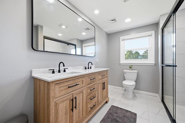 3146 Club Drive, Allentown City, PA 18103