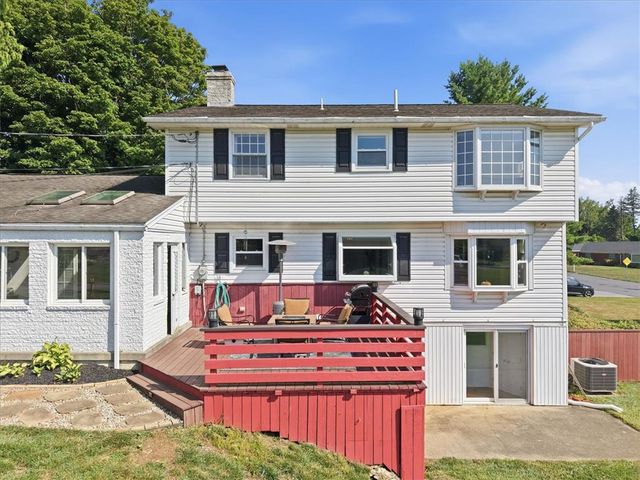 3146 Club Drive, Allentown City, PA 18103