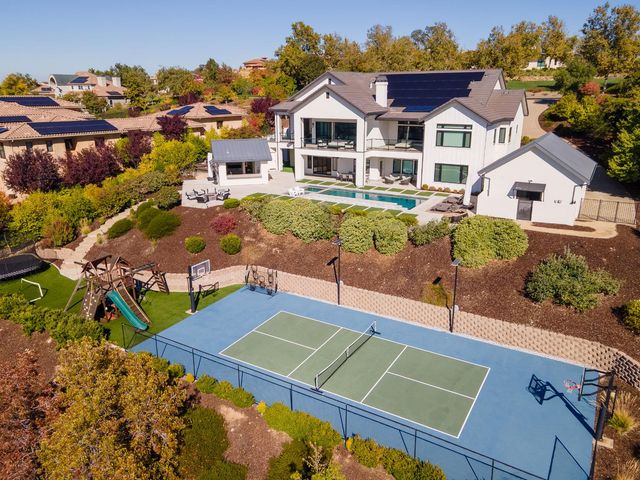 4918 Moreau Ct, El Dorado Hills, CA 95762
