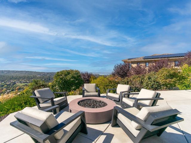 4918 Moreau Ct, El Dorado Hills, CA 95762