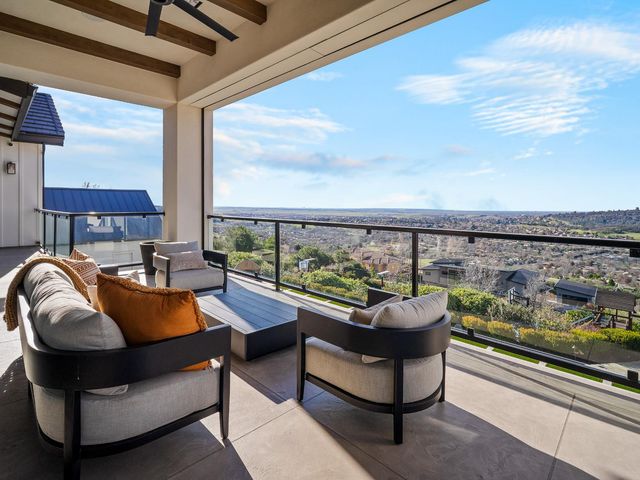 4918 Moreau Ct, El Dorado Hills, CA 95762