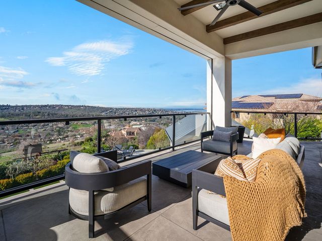 4918 Moreau Ct, El Dorado Hills, CA 95762