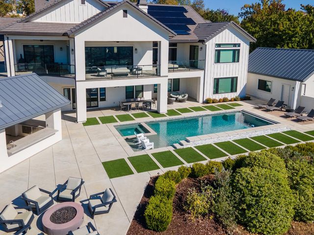 4918 Moreau Ct, El Dorado Hills, CA 95762