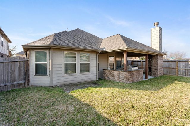 1411 Nacogdoches Valley Drive, League City, TX 77573