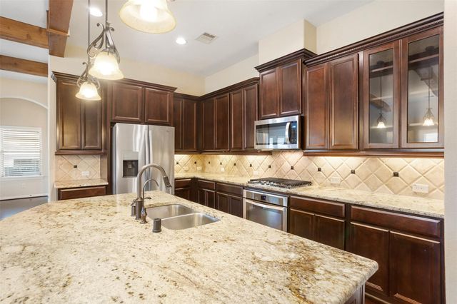 1411 Nacogdoches Valley Drive, League City, TX 77573