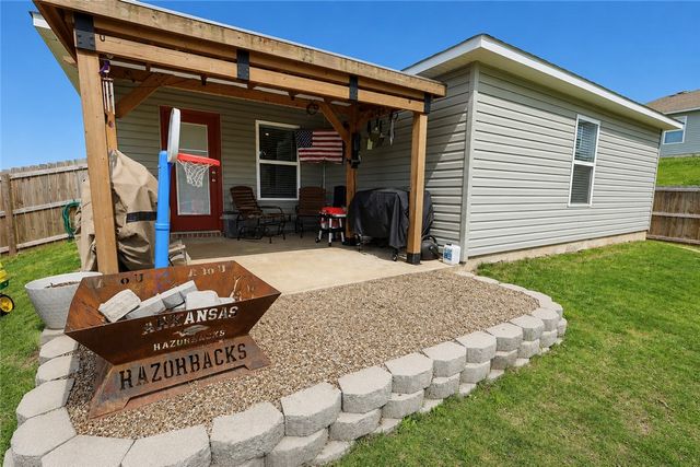2610 Broken Spoke Lane, Farmington, AR 72730