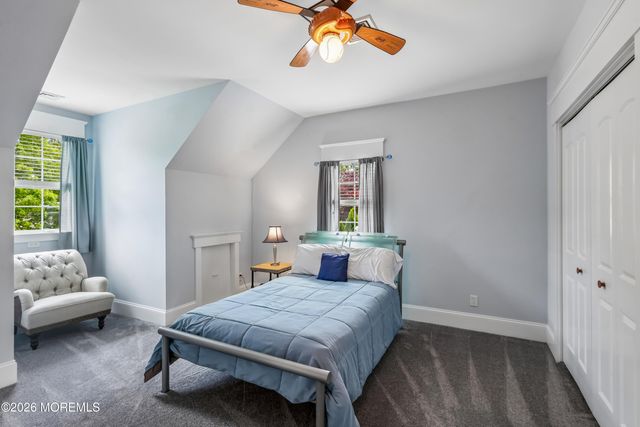 16 Pine Street, Toms River, NJ 08753