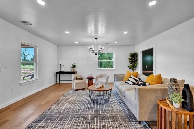 14500 Williams Way, Luther, OK 73054