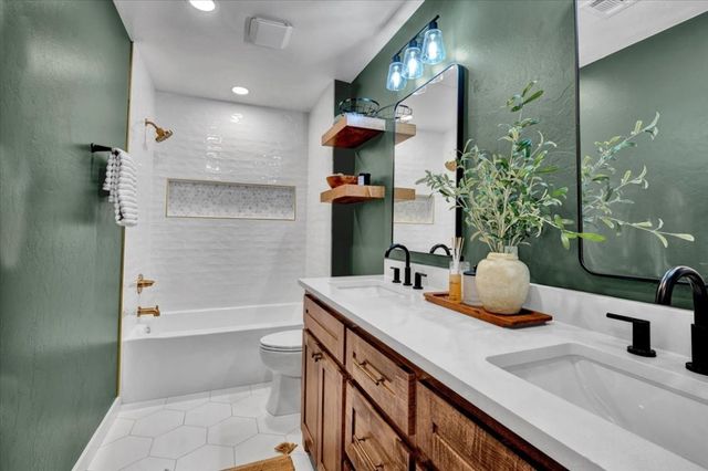 14500 Williams Way, Luther, OK 73054