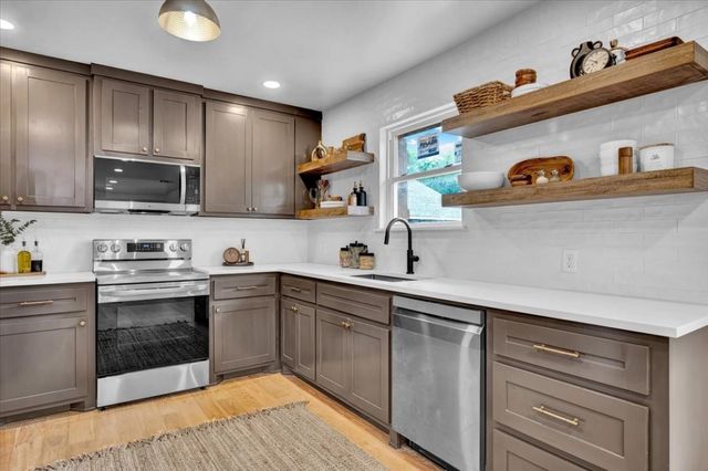 14500 Williams Way, Luther, OK 73054