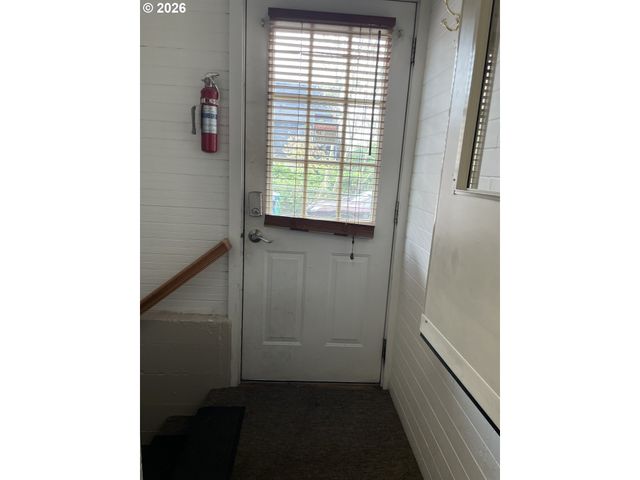 5520 Se MILWAUKIE Ave, Portland, OR 97202