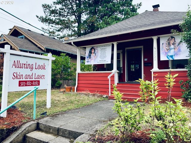 5520 Se MILWAUKIE Ave, Portland, OR 97202