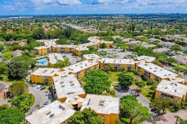 4304 NW 9th Ave 3-2G, Deerfield Beach, FL 33064