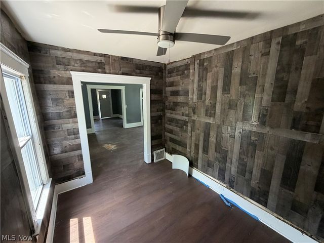1101 E 71st Street, Cleveland, OH 44103