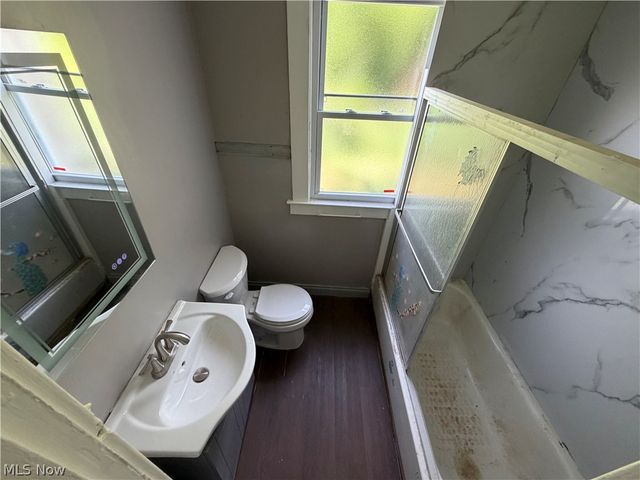 1101 E 71st Street, Cleveland, OH 44103