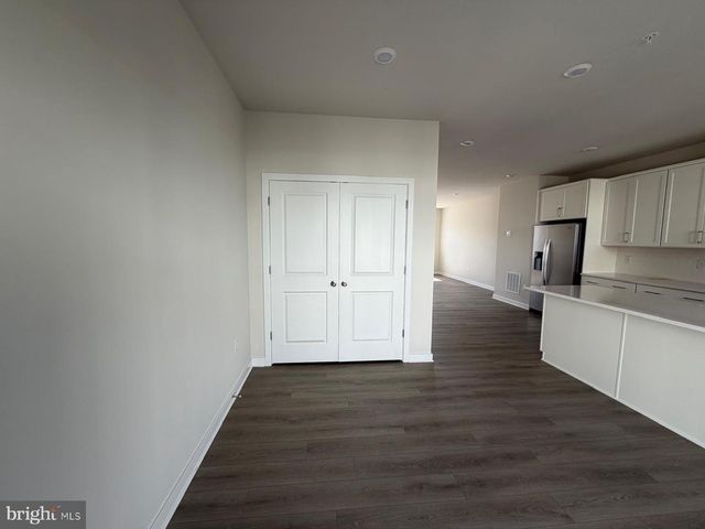 39 E FRONT STREET, Bridgeport, PA 19405