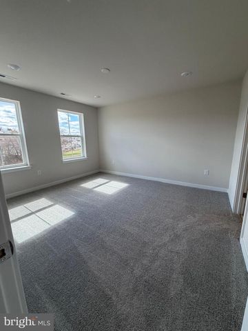 39 E FRONT STREET, Bridgeport, PA 19405