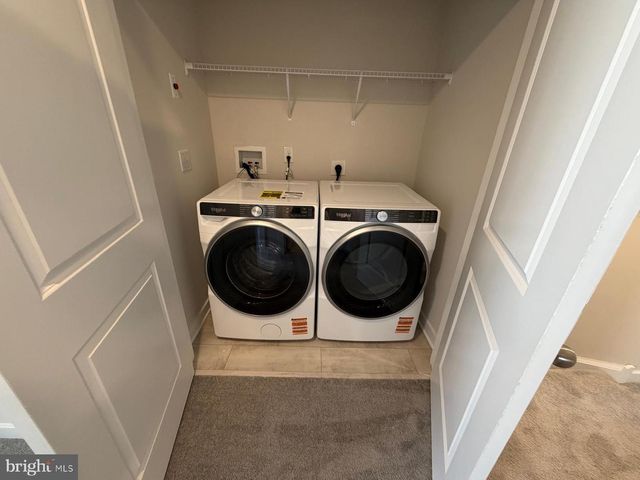 39 E FRONT STREET, Bridgeport, PA 19405