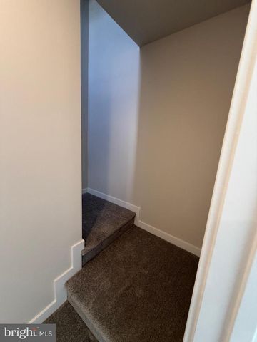 39 E FRONT STREET, Bridgeport, PA 19405