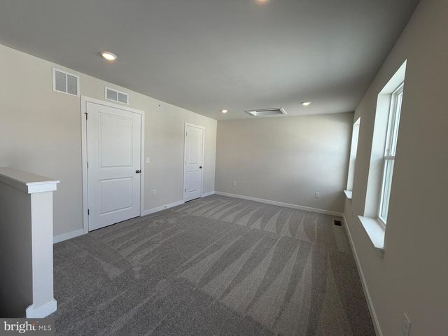 39 E FRONT STREET, Bridgeport, PA 19405