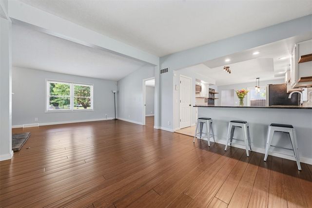 1114 Meadowsweet Lane, Vicksburg, MI 49097