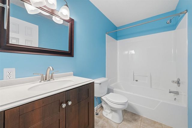 1114 Meadowsweet Lane, Vicksburg, MI 49097