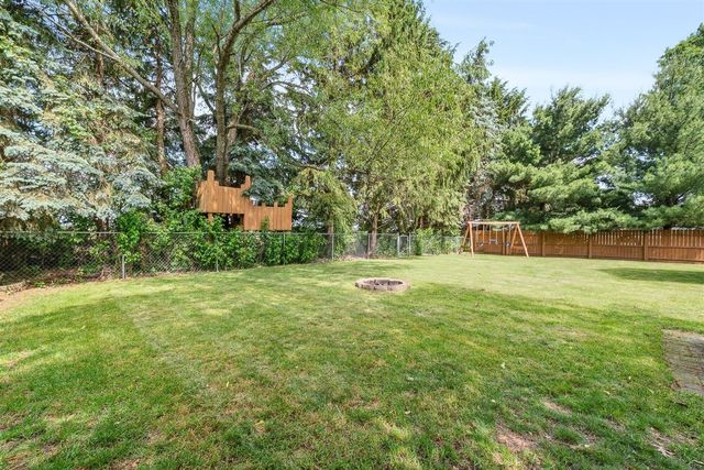 1114 Meadowsweet Lane, Vicksburg, MI 49097