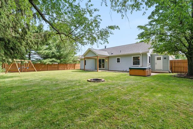 1114 Meadowsweet Lane, Vicksburg, MI 49097