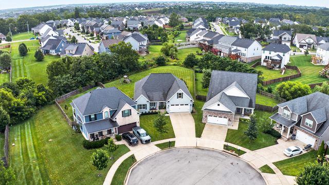 1975 Covington Point, Lexington, KY 40509