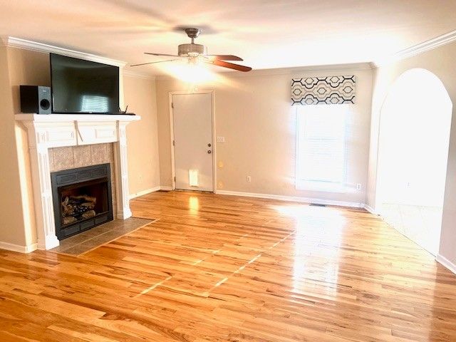 12 Oak Point Dr, Fayetteville, TN 37334
