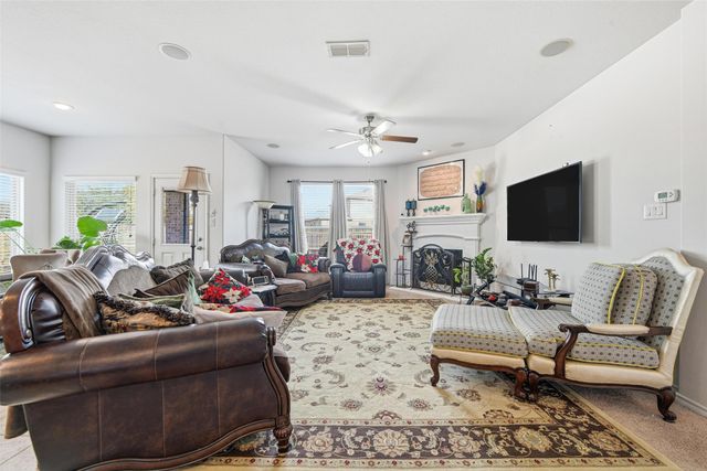 2701 Albatross Lane, Fort Worth, TX 76177