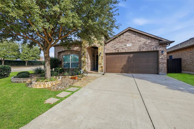 2701 Albatross Lane, Fort Worth, TX 76177