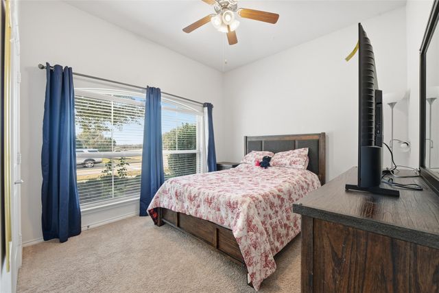 2701 Albatross Lane, Fort Worth, TX 76177