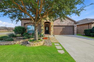 2701 Albatross Lane, Fort Worth, TX 76177