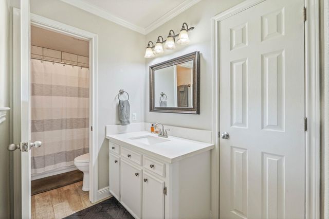 71 Long Horn Loop, New Waverly, TX 77358