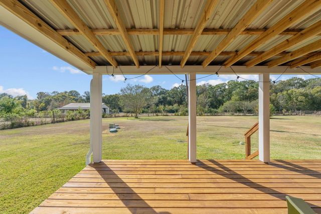 71 Long Horn Loop, New Waverly, TX 77358