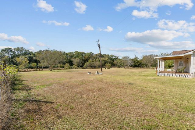 71 Long Horn Loop, New Waverly, TX 77358