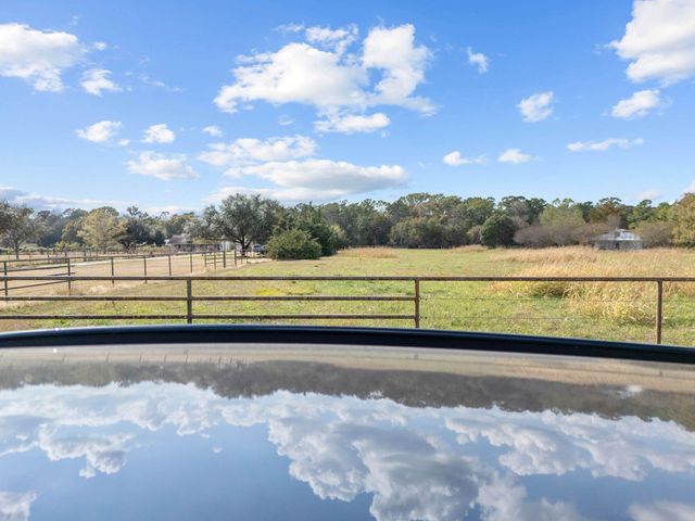 71 Long Horn Loop, New Waverly, TX 77358