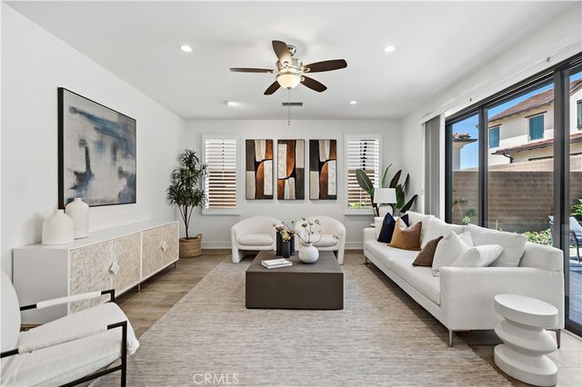 181 Oceano, Irvine, CA 92602